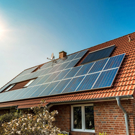 Sicherer Dachaufbau für Photovoltaik-Anlagen auf Schrägdächern